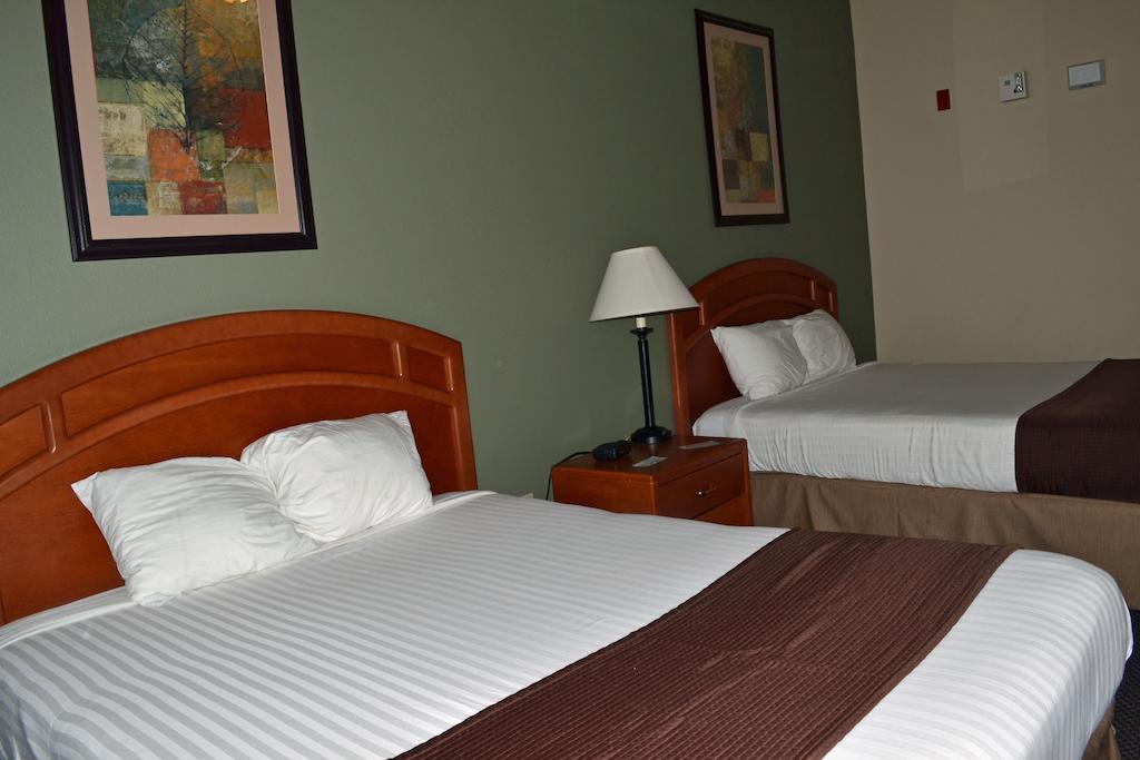Paola Inn And Suites Pokój zdjęcie