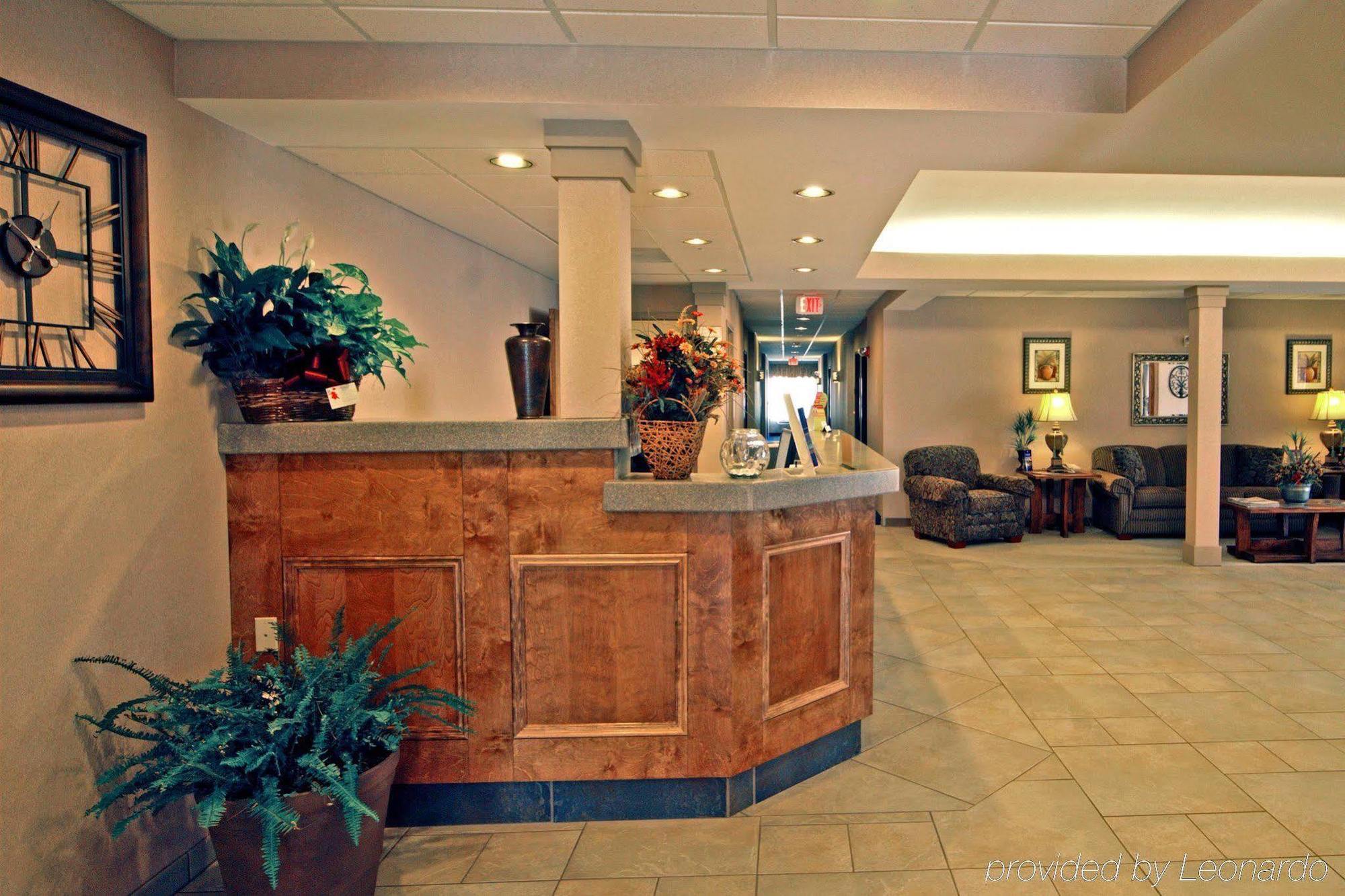 Paola Inn And Suites Wnętrze zdjęcie