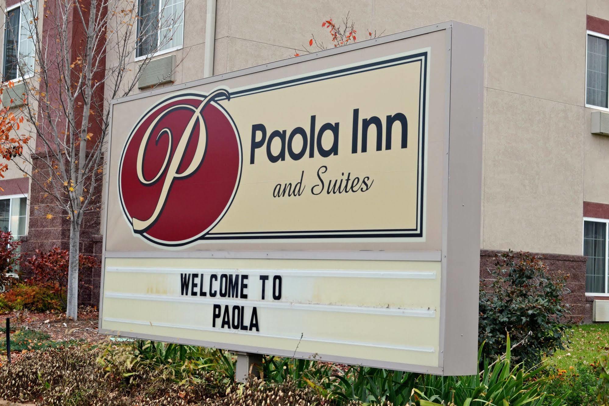 Paola Inn And Suites Zewnętrze zdjęcie